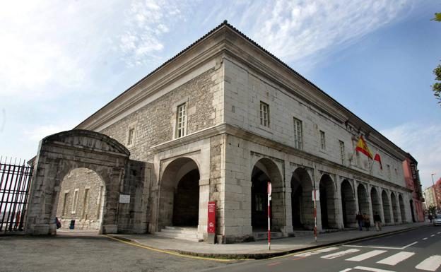 Parlamento de Cantabria EDIFICIO